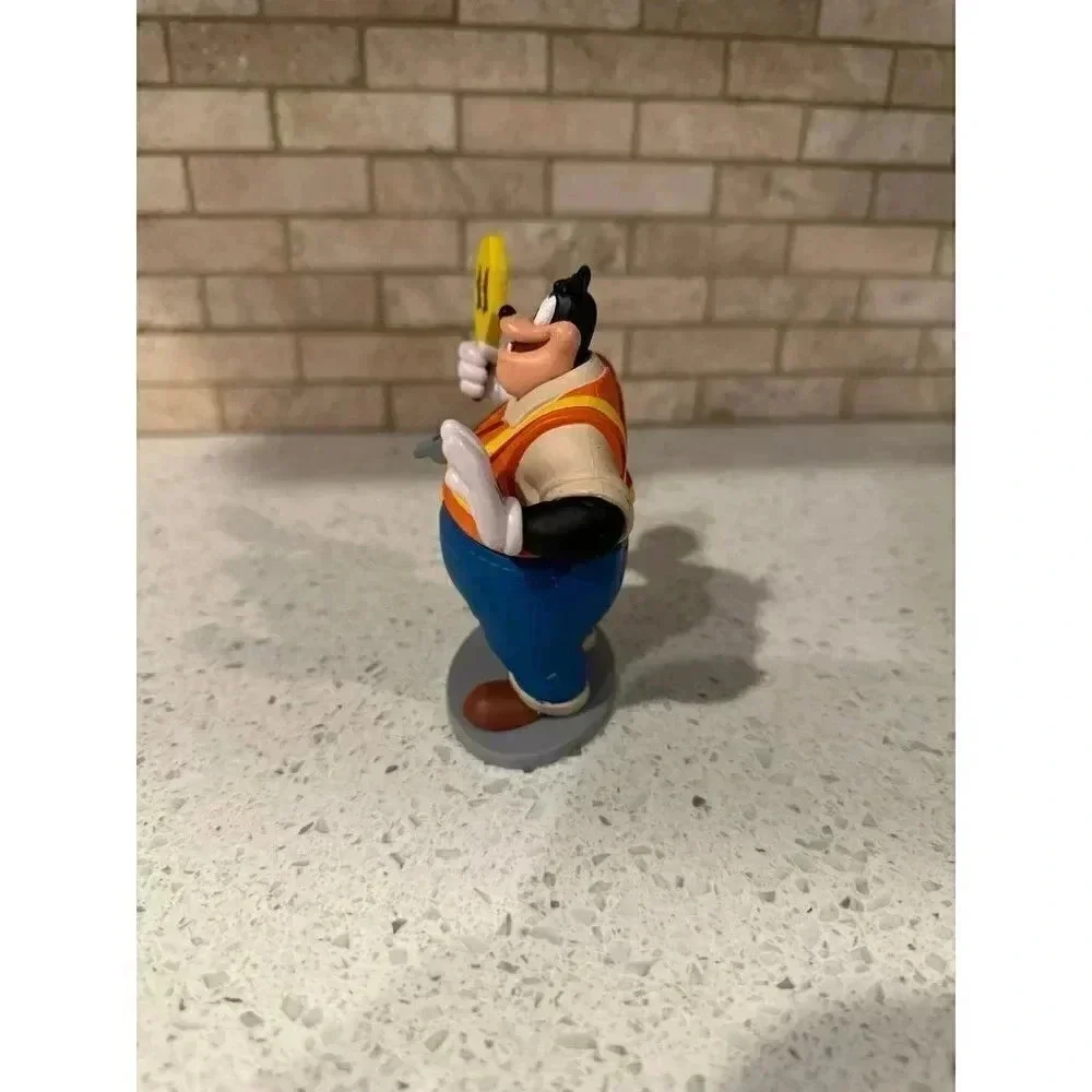 Disney Store Mickey &‎ Friends PVC Figure Cake Topper Clubhouse School Pete #112